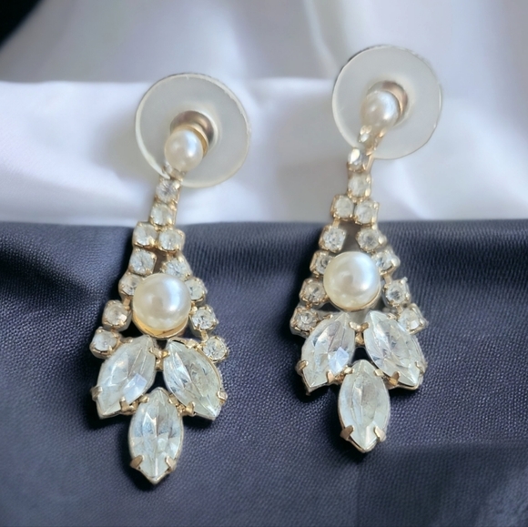 Retro rhinestone  earrings - Picture 1 of 7